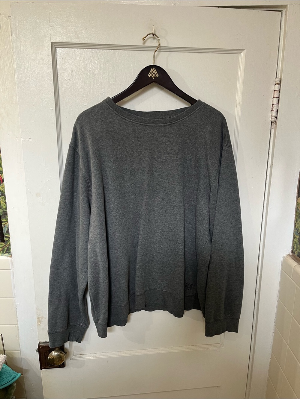 Everlast Heavyweight Charcoal Grey Crewneck Sweatshirt Men's XL EUC